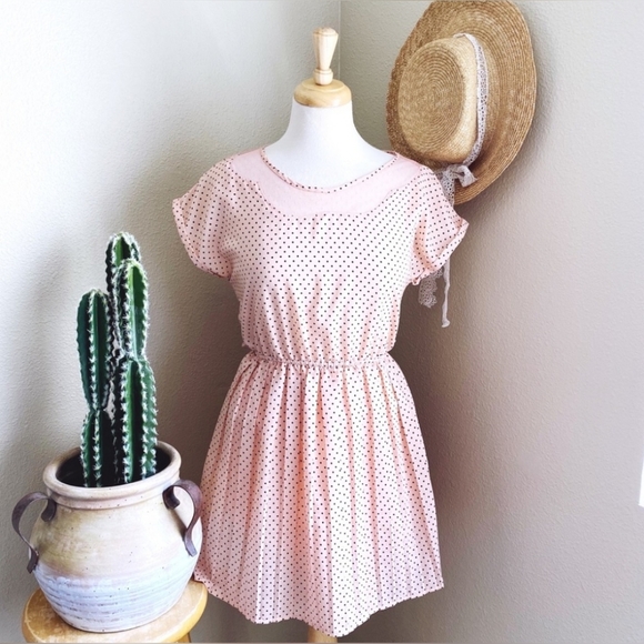 Dresses & Skirts - Vintage Style Polka Dot Dress